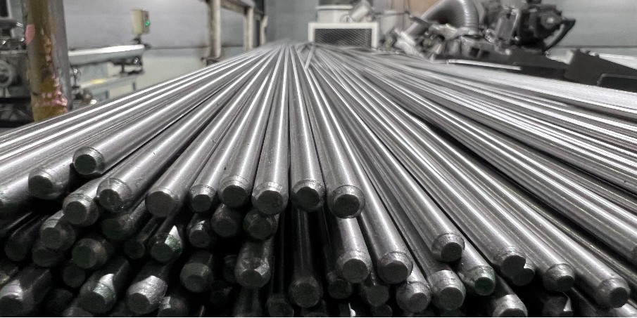 11SMnPb30鋼在精密加工行業的應用領域