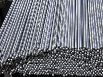 不鏽鋼材料達到表麵質量和加工精度要求