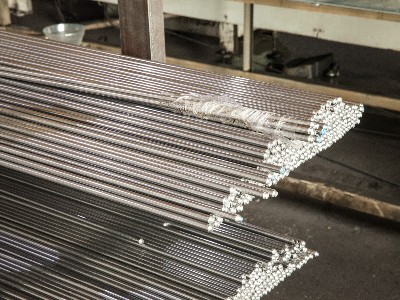 不鏽鋼研磨棒的表麵產生磨損會如何處理